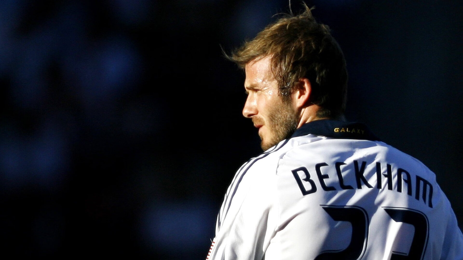 战术智商比拼，技术+策略决定胜负！——现代竞技的制胜法则