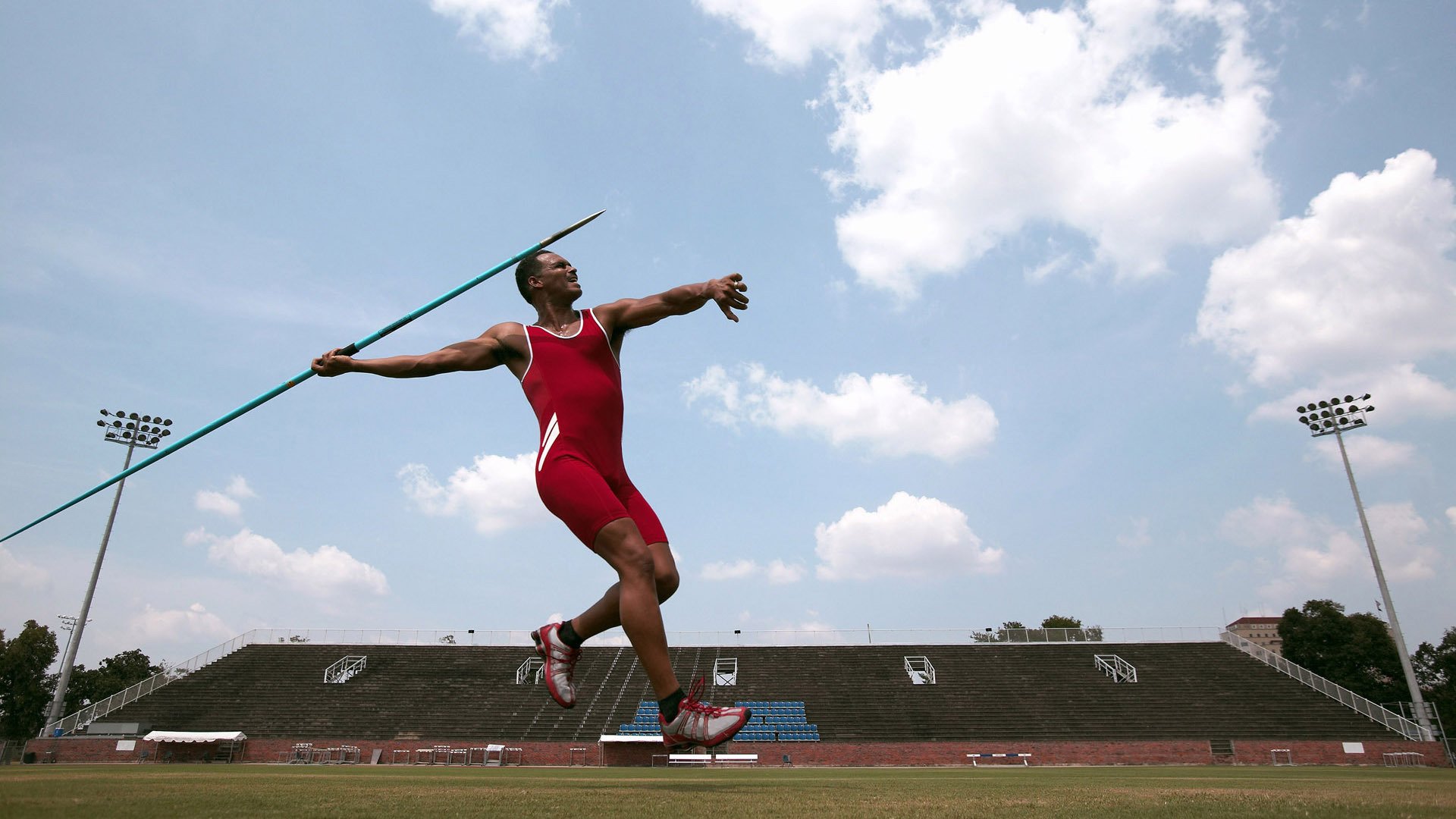 篮球精神让中国体育充满活力,篮球 体育精神